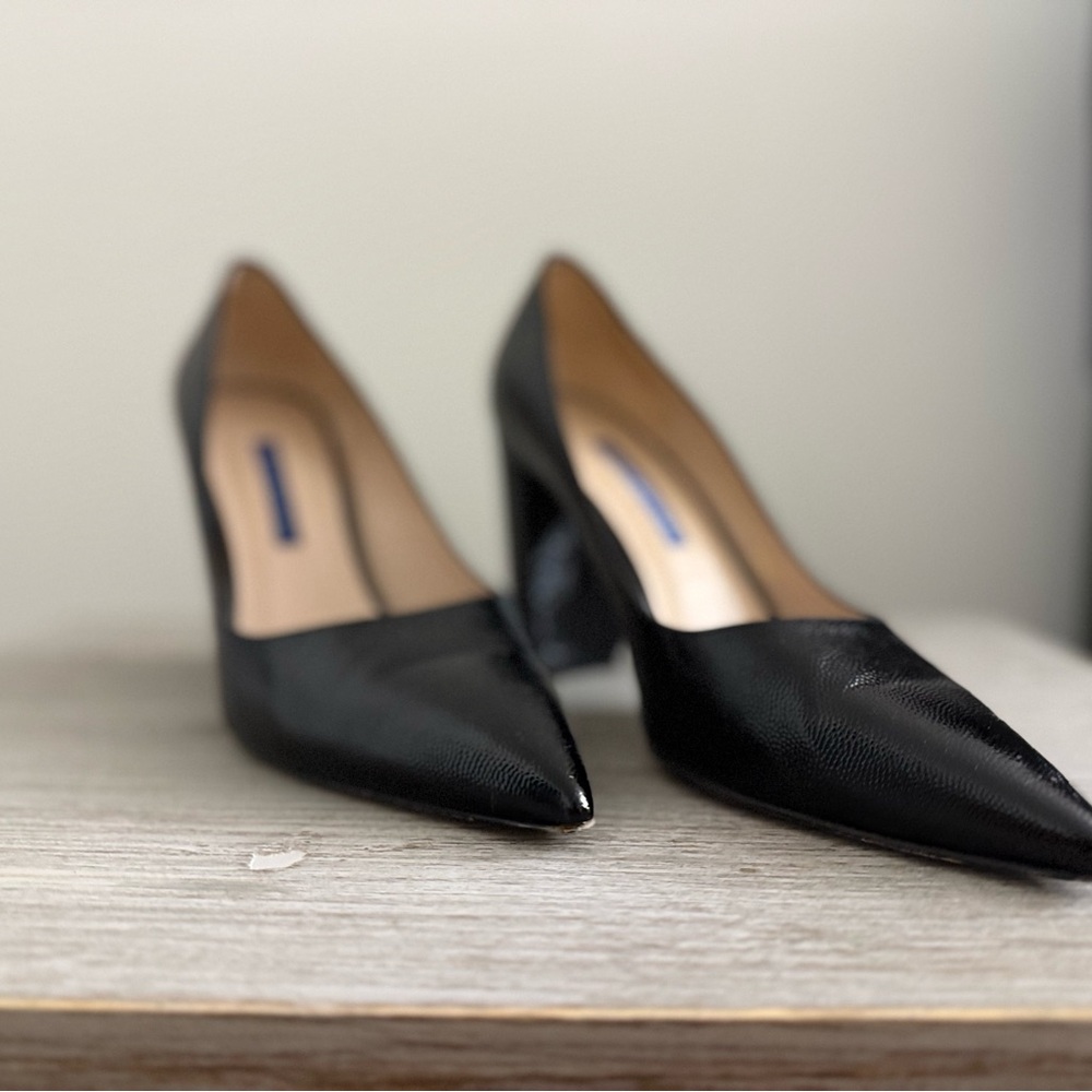 Stuart Weitzman Power Pump Leather Pointed-Toe Heels